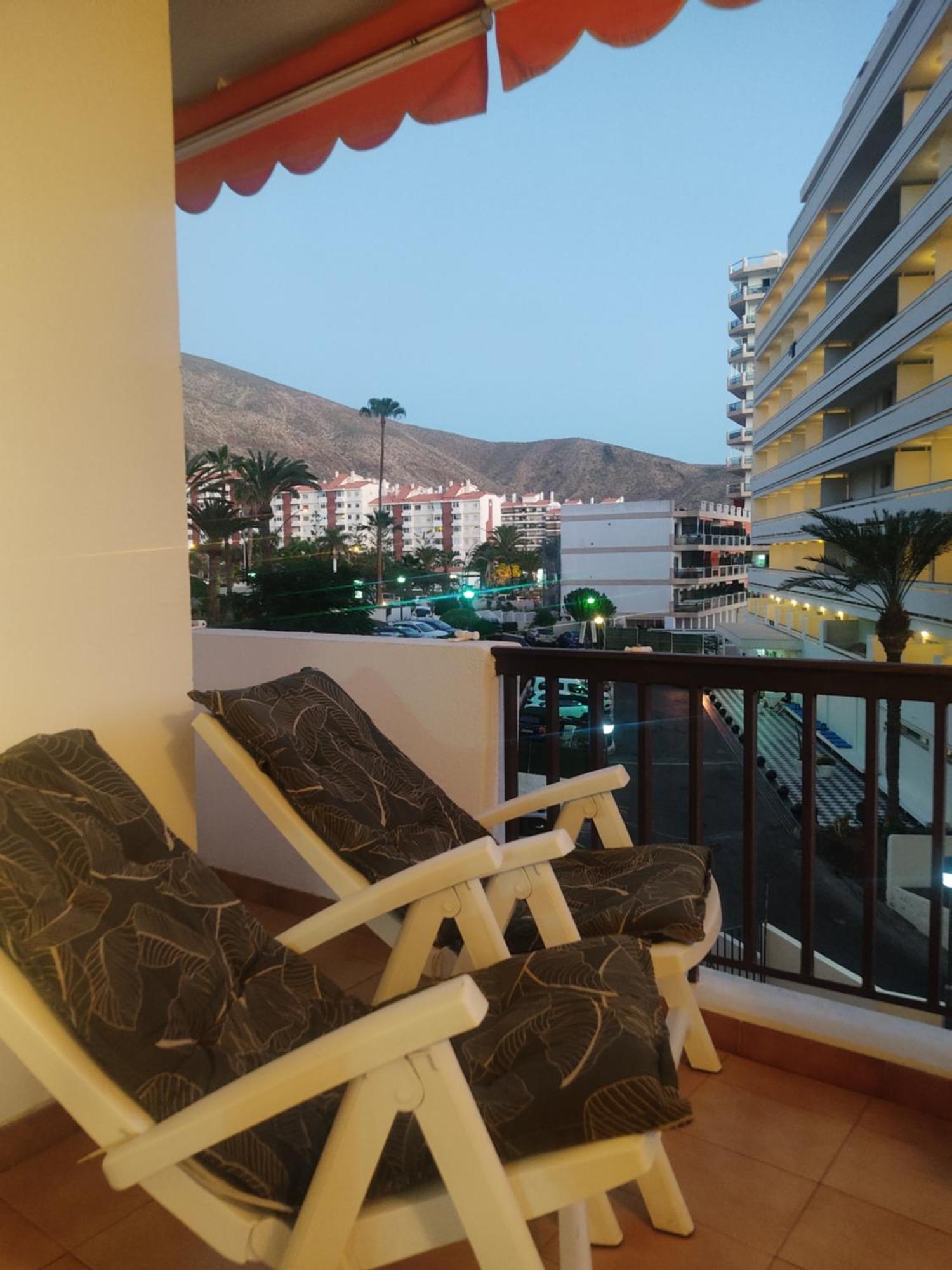 Apartamento En Los Cristianos Edificio Guayero Kültér fotó